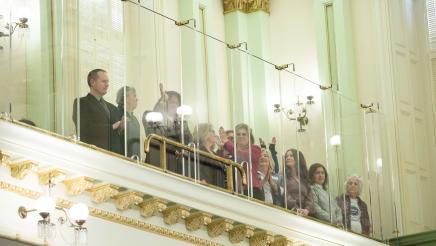 Assemblywoman Soria Recognizes Several Guests from District 27 During Floor Session